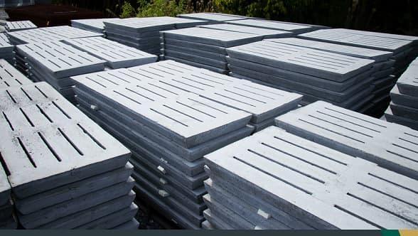 Grelhas de concreto: confira 4 vantagens de colocá-las na sua granja!